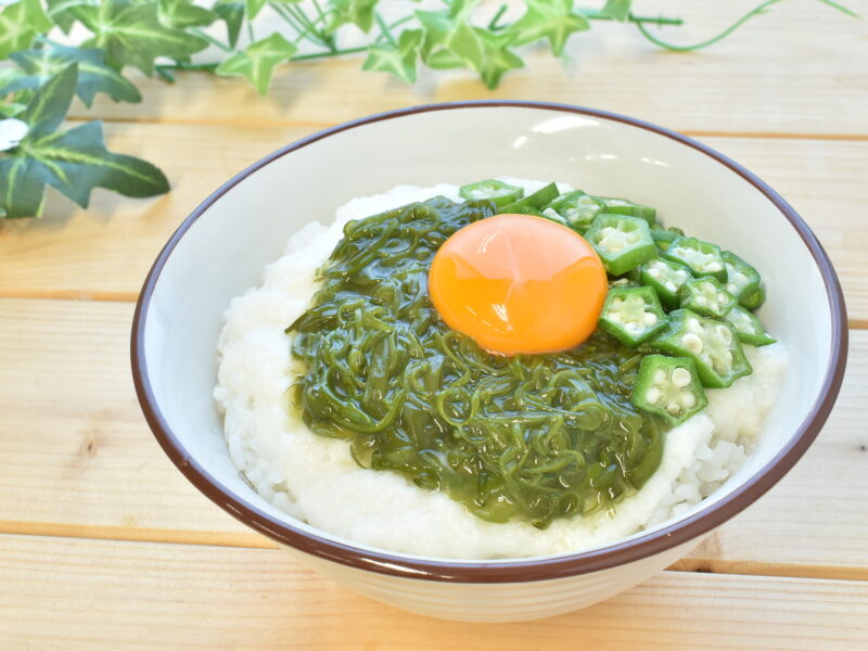 めかぶとオクラのネバネバ丼